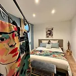 شقة Chez Frida, Escapade Nimoise نيم